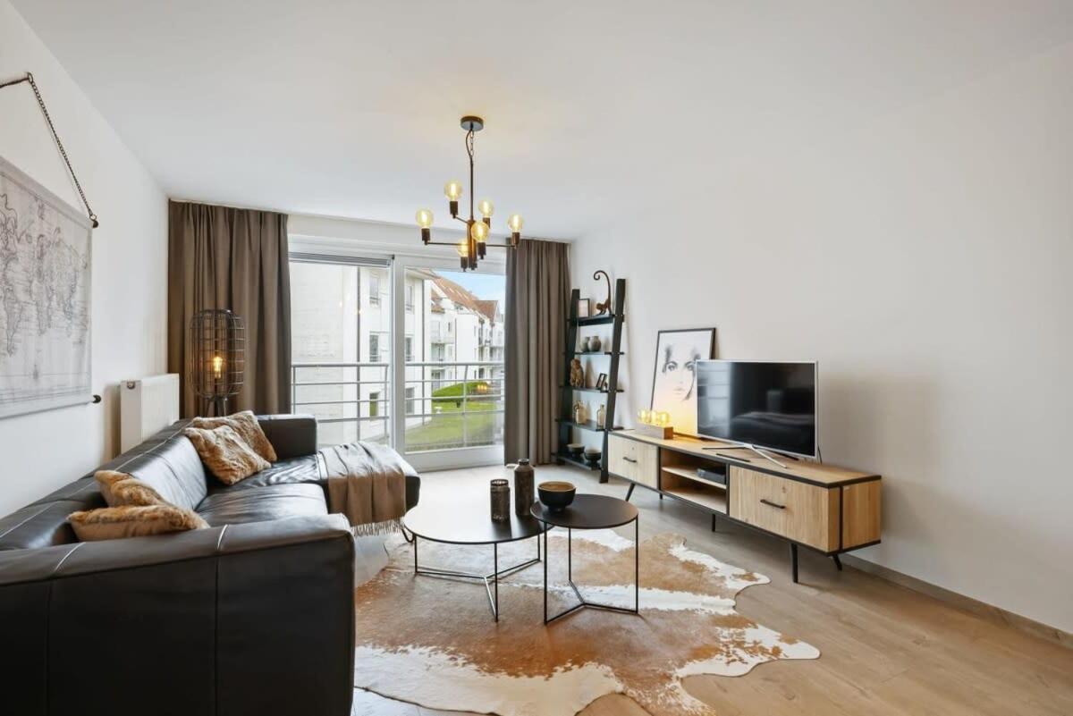 Beautiful Bel-Etage In Blankenberge Apartment Bagian luar foto