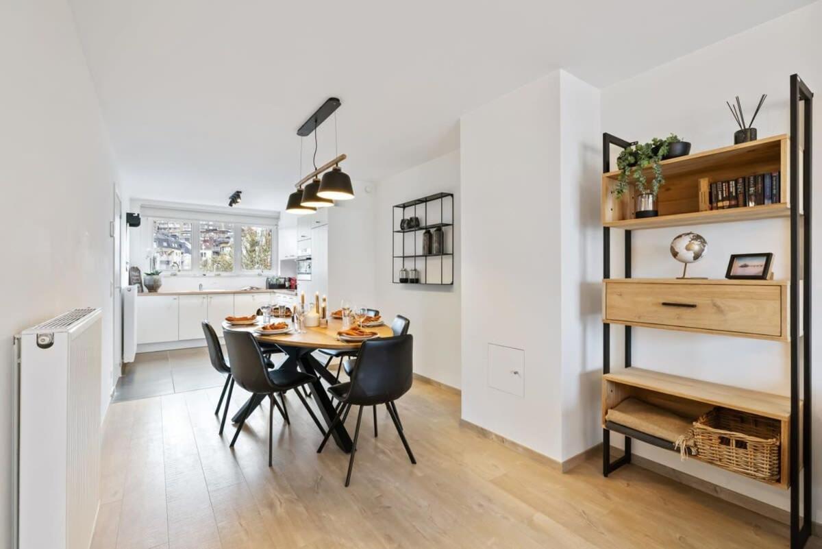 Beautiful Bel-Etage In Blankenberge Apartment Bagian luar foto